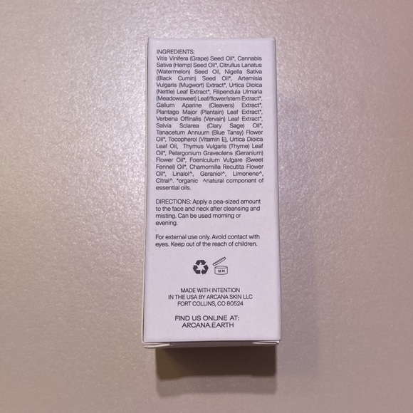 Arcana Nine Herbs Charm Oil - Picture 3 of 4